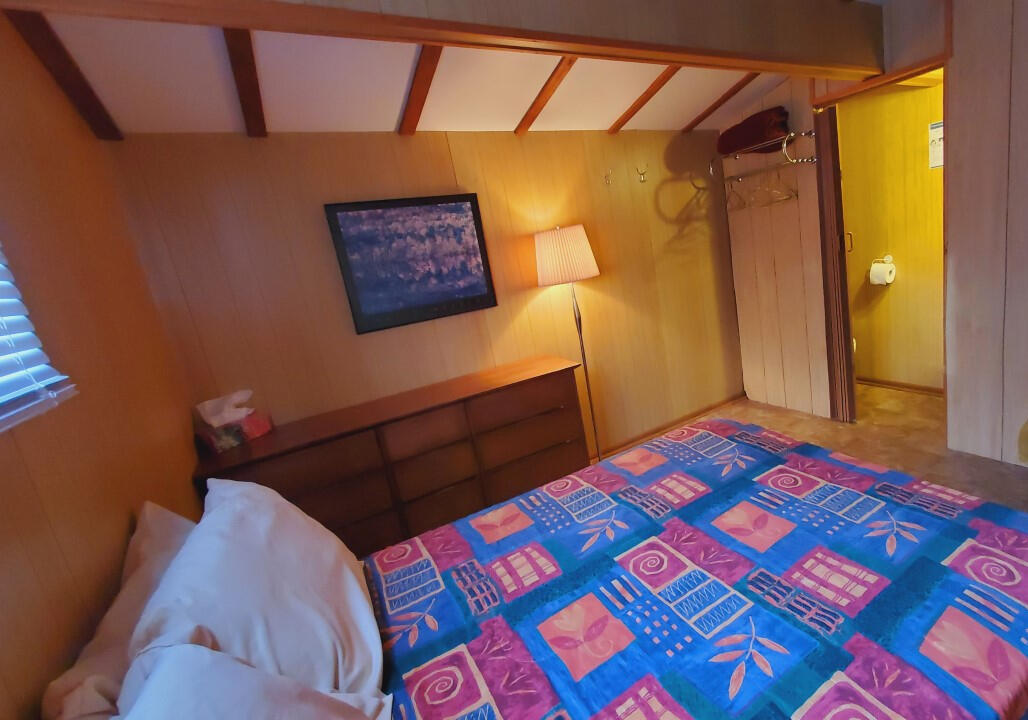 Master Bedroom + Half Bath, Cabin Highland Master Bedroom + Half Bath, Cabin Highland